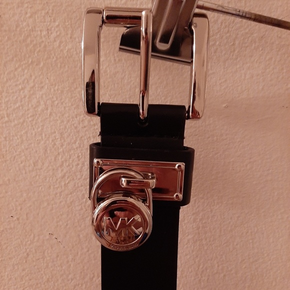 Michael Kors Accessories - Michael Kors leather belt